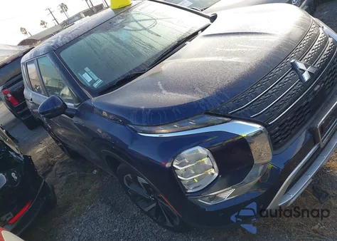 2024 Mitsubishi Outlander Se 2.5 2Wd из США, поврежденный, VIN JA4J3VA87RZ046702